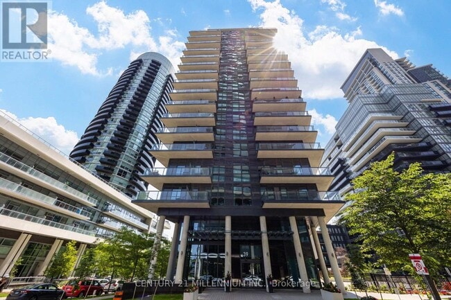 Building Photo - 39 Annie Craig Dr