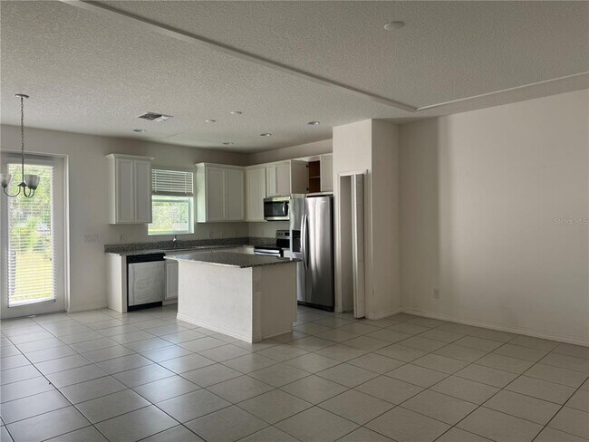 Foto del edificio - 1236 Countrymen Ct