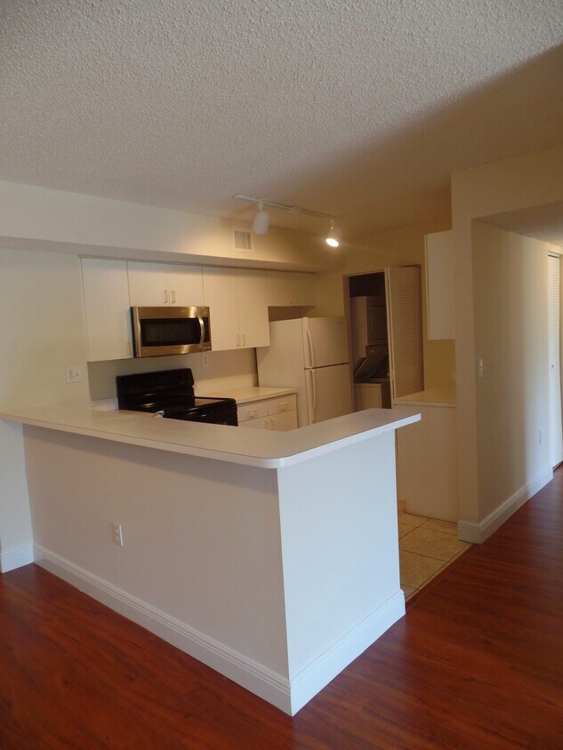 Photo - 3844 Lyons Rd (Coconut Creek, FL)