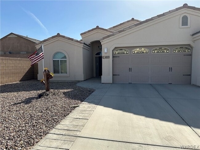 Building Photo - 4890 Mesa Verde Dr