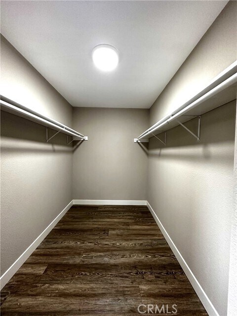 Building Photo - 2186 Moon Beam Dr