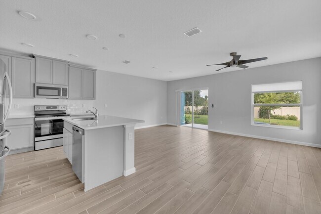 Foto del edificio - Lake Nona Townhome