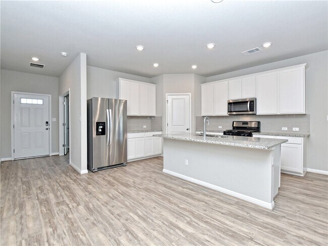 Building Photo - 1628 Torre St