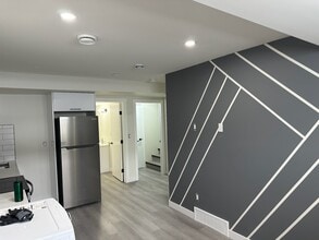 Building Photo - 571 Myles Heidt Mnr