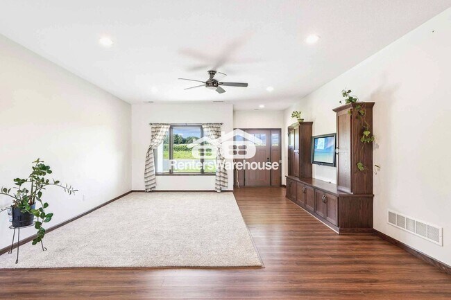 Foto del edificio - 161 230th St