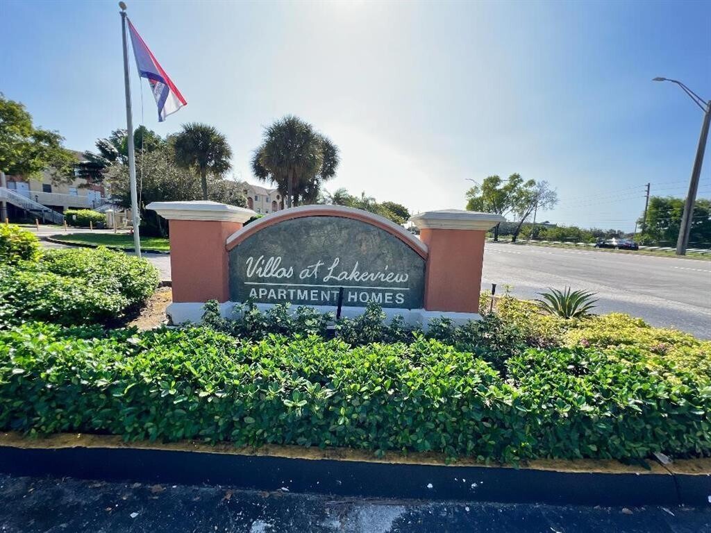 Foto principal - 5200 NW 31st Ave