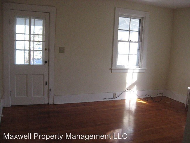 Building Photo - 47 White St