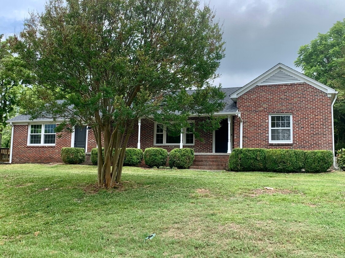 View from Street - 250 Bailey Mill Rd