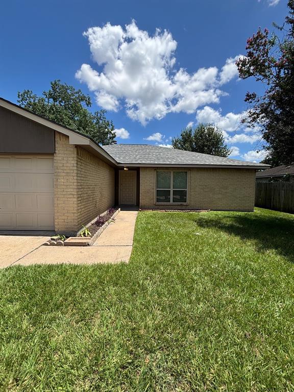 Foto principal - 4210 Falcon Meadow Dr