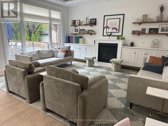 Photo du bâtiment - 606 Glengrove Ave