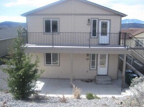 Building Photo - 510 Harbor View Dr