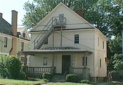 Primary Photo - 916 E Market St