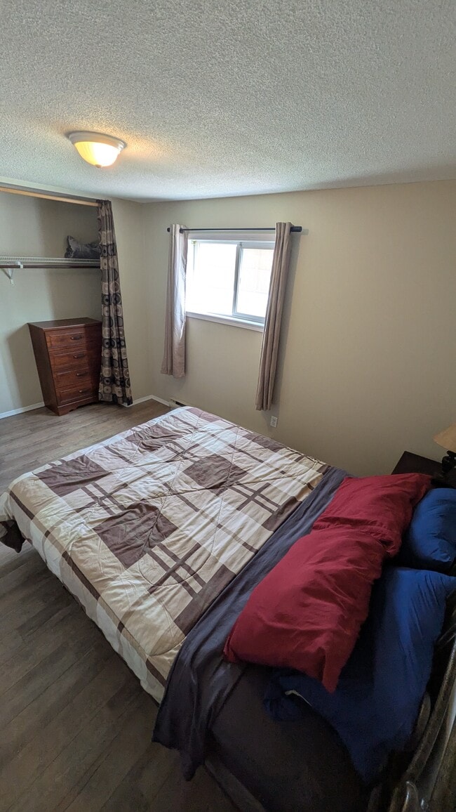 Bedroom 1 - Pine Place Apartments