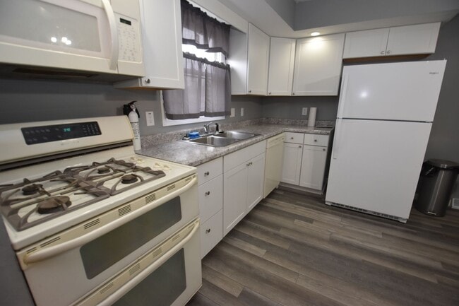 Foto del edificio - Remodeled home in South Bend IN, 2 bedroom...