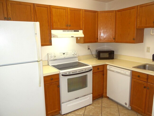 Foto del edificio - 1/1 condo in the heart of Clearwater - Mov...