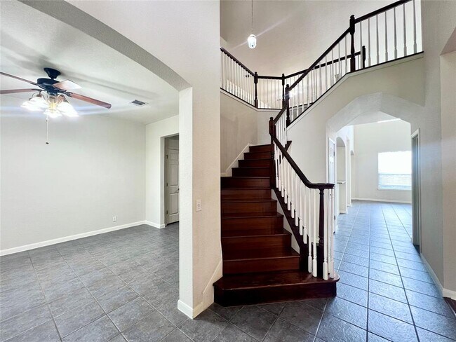 Building Photo - 16713 Marsala Springs Dr