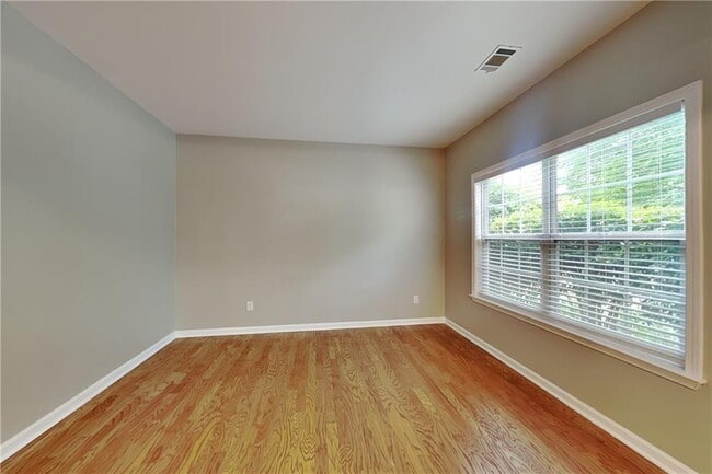 Building Photo - 785 Beckenham Walk Dr