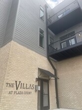 Building Photo - 1305 Plaza Ct