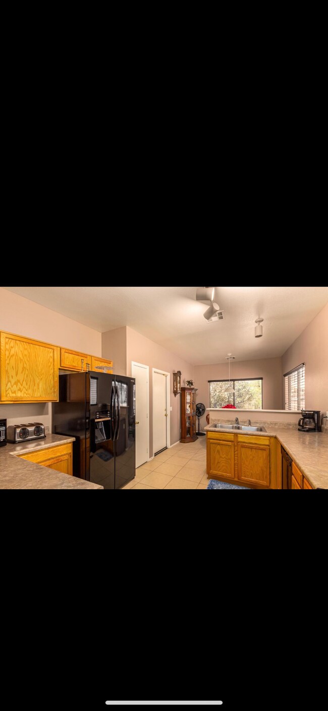 Foto del edificio - 5260 N 42nd Ln
