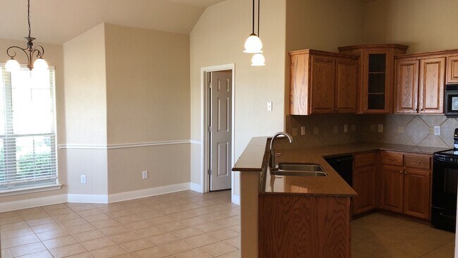 Foto del edificio - COMING SOON!