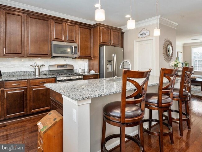 Foto del edificio - 1047 Ironwood Ln