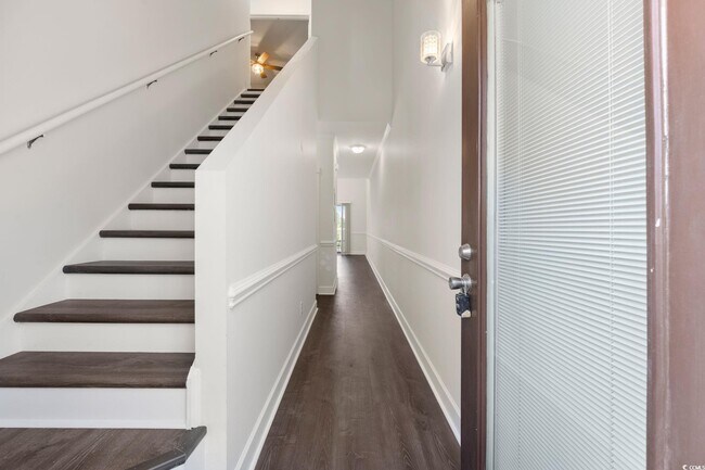 Foto del edificio - 4510 Little River Inn Ln