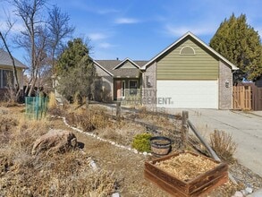 Building Photo - 1230 Patterson Ct