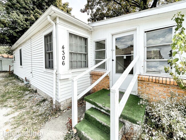 Foto del edificio - 2 br, 1 bath House - 4306 E 16th Street