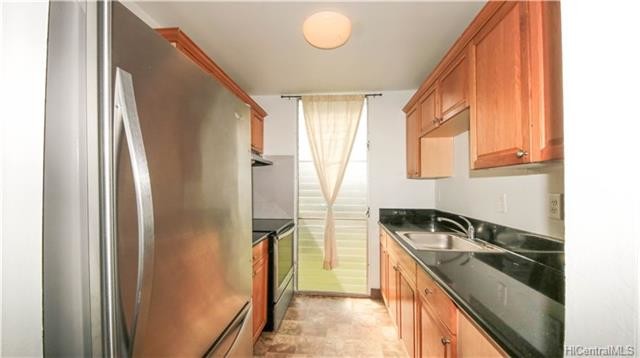 Kitchen amin voew - 1046 Ehoeho Ave
