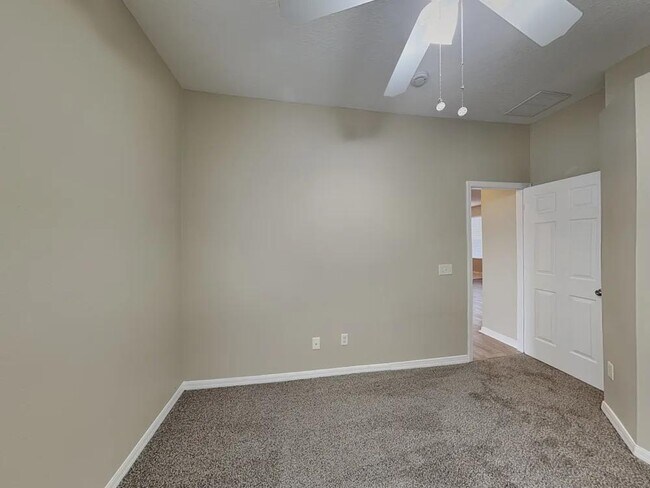 Foto del edificio - 10340 Avelar Ridge Dr