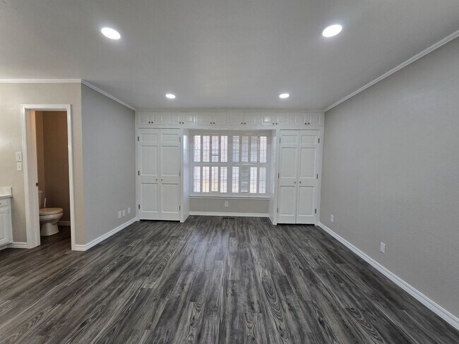 Foto del edificio - 3 Bedroom 2 Bath home in Shawnee!