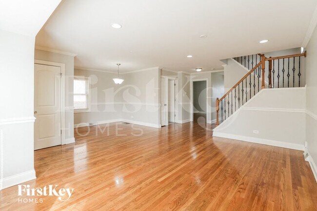 Foto del edificio - 6627 S Keating Ave