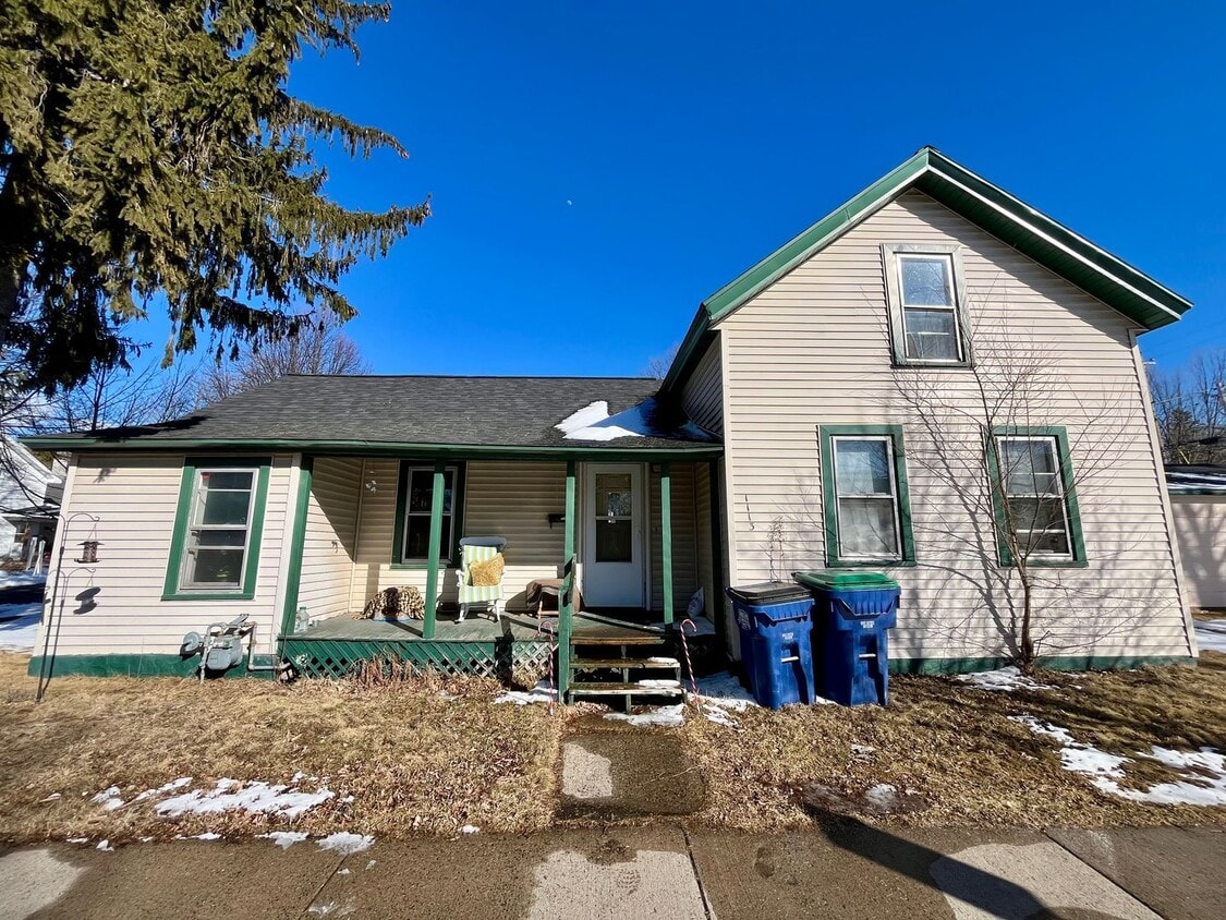 Foto principal - 3 Bed 1 Bath Single Family Home in Wausau