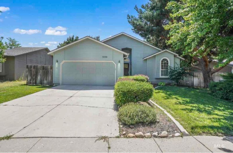Primary Photo - 3559 Muleskinner Dr