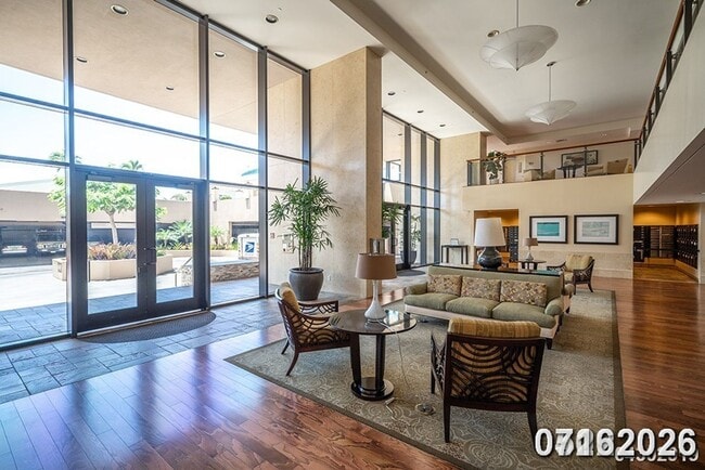 Building Photo - Executive Luxury in Kakaako 2BR/2BA/2PKG in Keola Lai Condominium