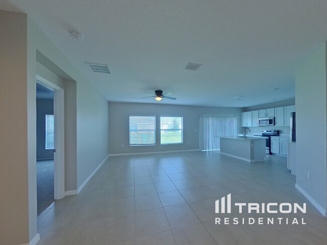 Foto del edificio - 268 Garnet Ave
