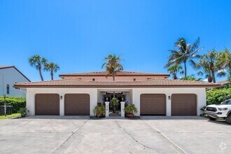 Building Photo - 4316 S Ocean Blvd