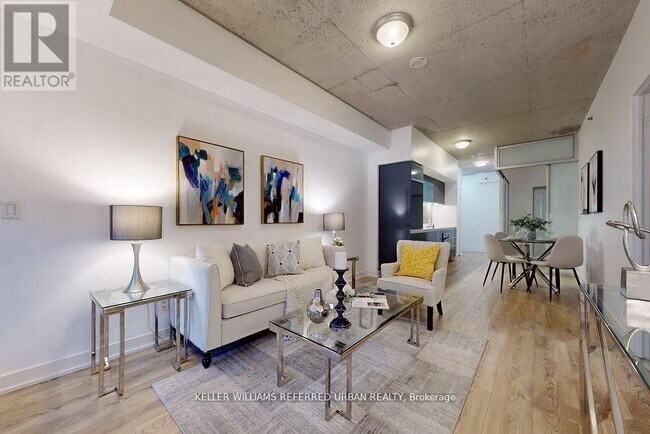 Building Photo - 20 Gladstone Ave