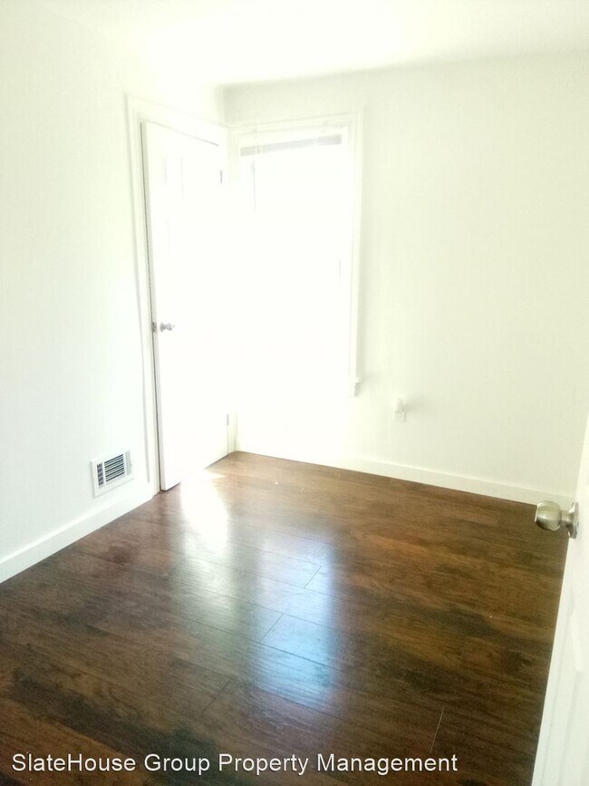 Foto del edificio - 3 br, 1 bath House - 254 Manatawny St