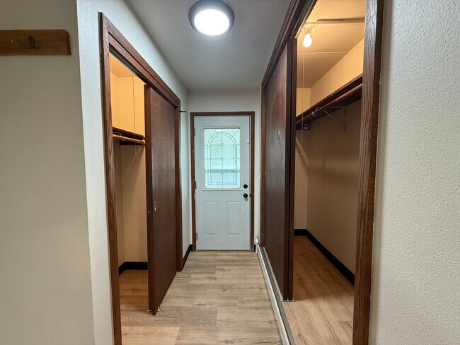 Foto del edificio - 207-211 Maple Street