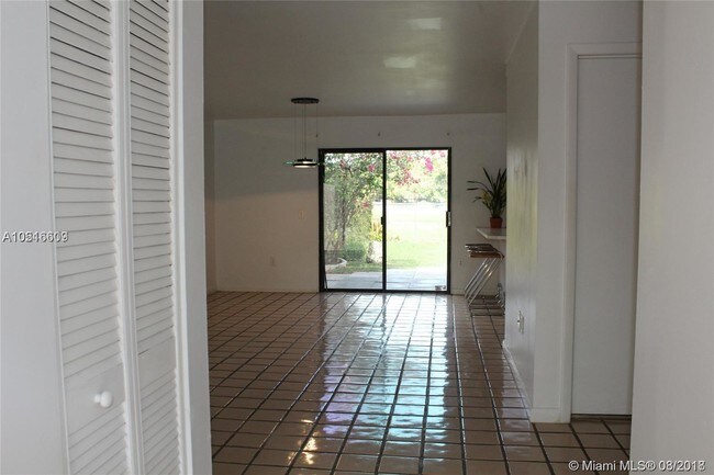 Foto del edificio - 13205 SW 95th Ave
