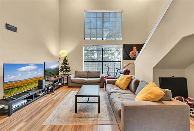 Foto del edificio - 2410 S 2nd St