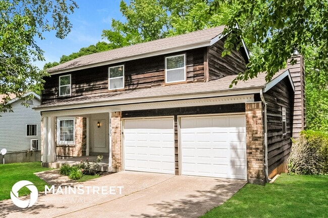 Building Photo - 12720 Coachlight Square Dr