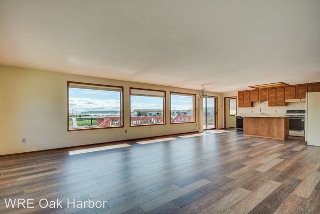 Building Photo - 2 br, 2 bath House - 2242 Mariners Way