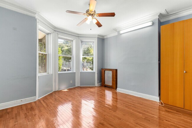 Foto del edificio - 21 49th St