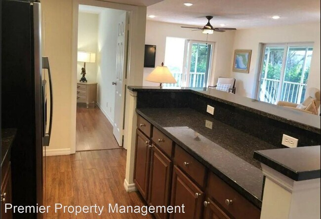 Building Photo - 2 br, 2 bath House - 200 Palm Drive Unit 6