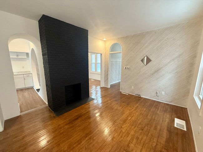 Foto del edificio - 32 Garner St