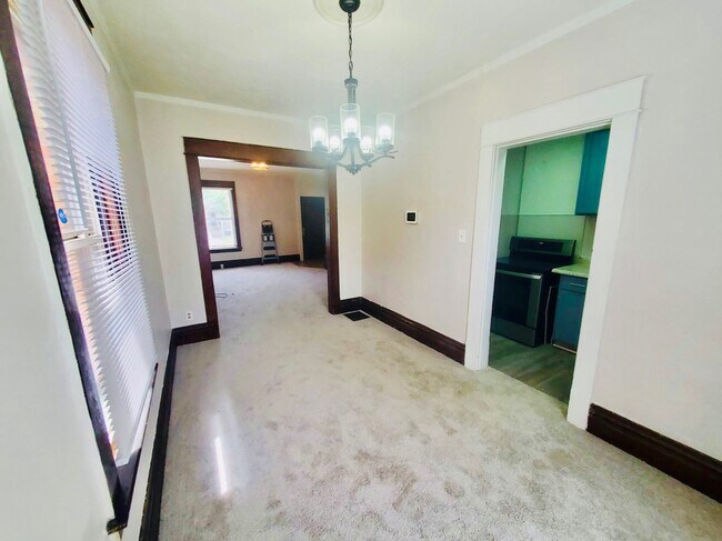 Dining Room - new carpet, paint - 942 Studer Ave