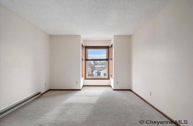 Foto del edificio - 1014 E 25th St