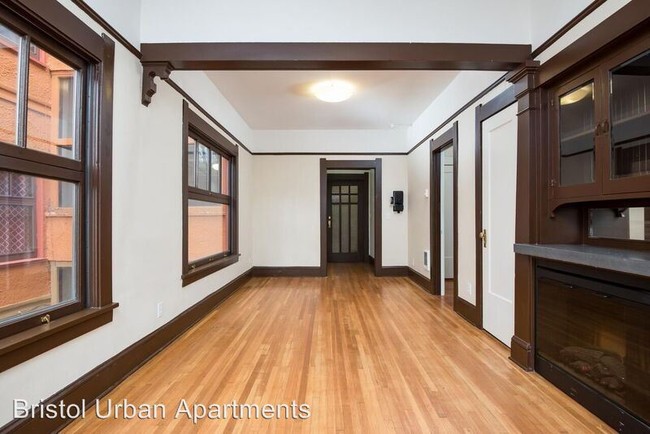 Foto del edificio - 3268 SE Hawthorne Blvd